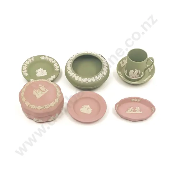 Small Qty of Assorted Wedgwood