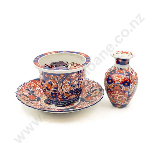 Three Pieces of Amari Pattern China incl Planter