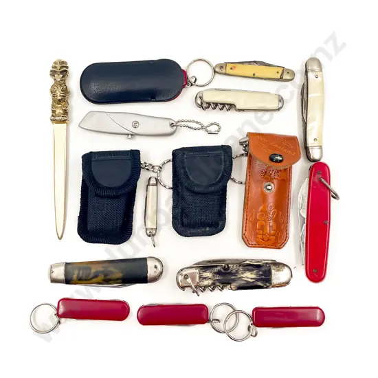 Qty of Assorted Pocketknives etc.