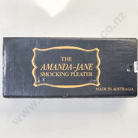 The Amanda-Jane Smocking Pleater