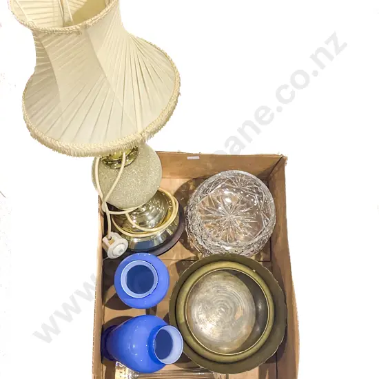 Box Quantity of Assorted Including Crystal