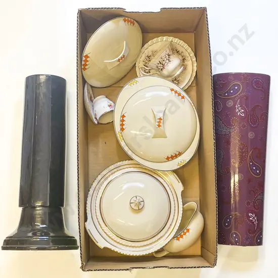 Quantity of Assorted China