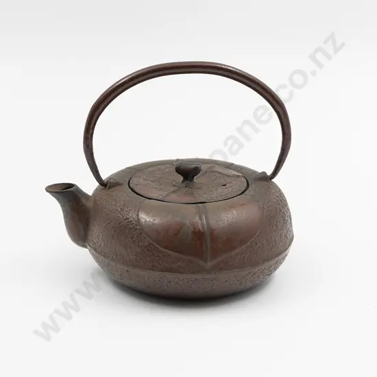 Japanese Cast Iron Tetsubin Teapot