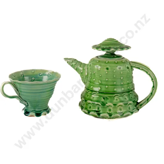 Teapot & Cup