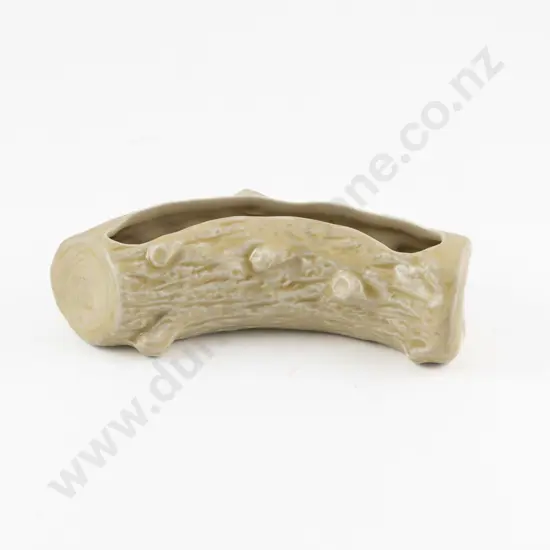 Temuka Curved Log Vase