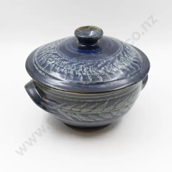 Mirek Smisek Large Lidded Casserole