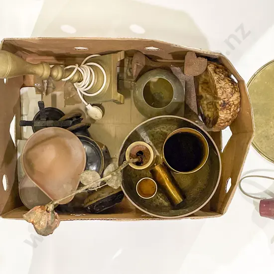 Qty of Assorted Metal Ware etc.