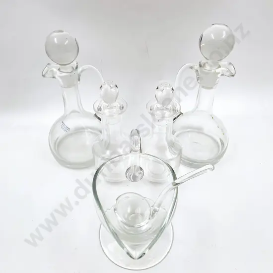 Small Qty of Assorted Glassware