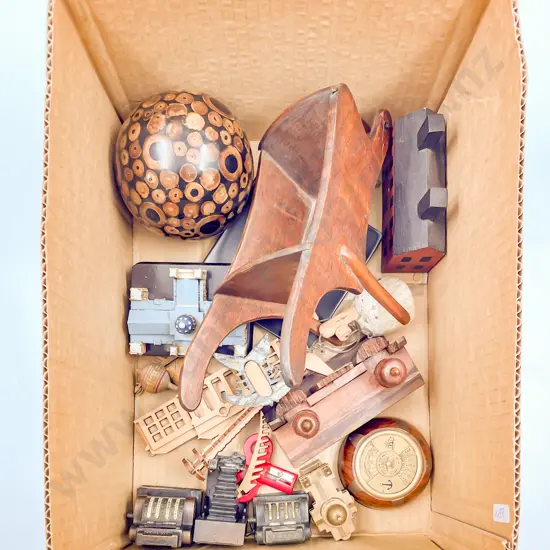 Qty of Assorted Vintage Woodware etc.