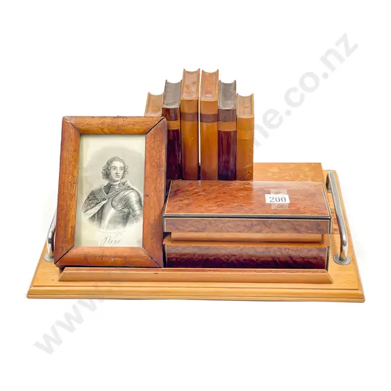 Qty of Assorted Woodware incl Bookends