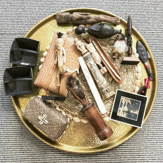 Qty of Assorted Carved Tribal Figures incl Bone etc *PHOTO CHANGE