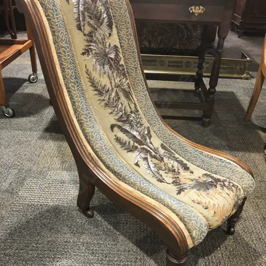 Victorian Esse Chair
