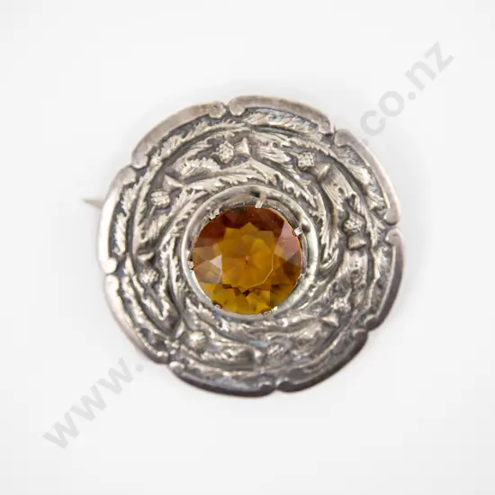 Large S/S Scottish Kilt Brooch