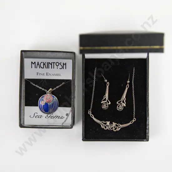 S/S Mackintosh Design Earrings and Necklace Set