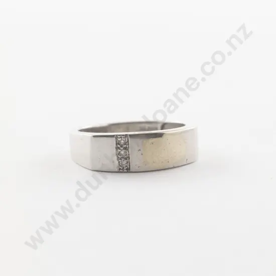 9ct White Gold Three Stone Diamond Gents Band Ring