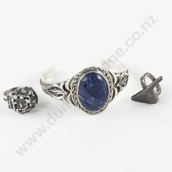 S/S Single Lapis Fancy Cuff Bangle