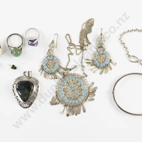 Collection of Sterling Silver Jewellery