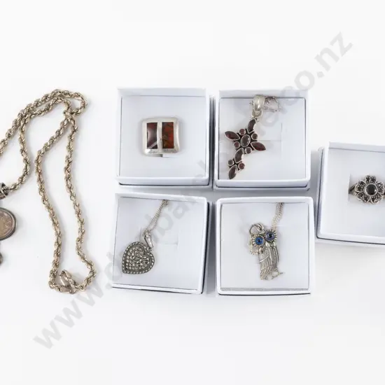 Collection of Assorted Sterling Silver Jewellery