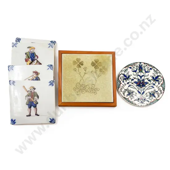 Small Quantity of Assorted Decorative Tiles