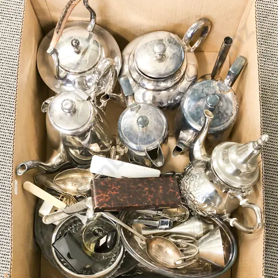 Quantity of Assorted Silverplate & Cutlery etc