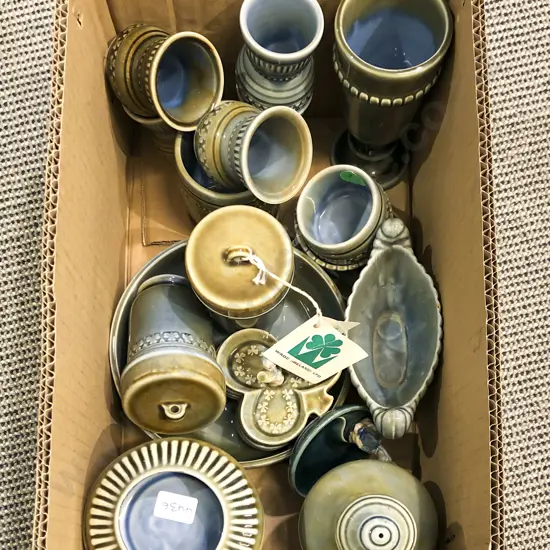 Box Quantity of Assorted Wade