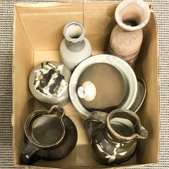 Box of Assorted Pottery