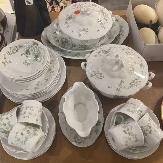 Hutschenreuther Part Dinner Set