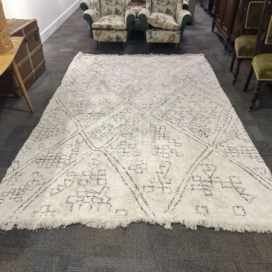 Modern Wool Pile Rug