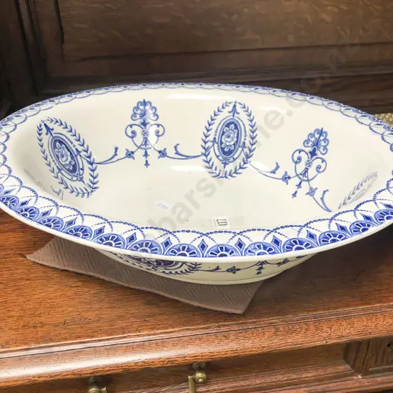 Adams Blue and White Wash Basin
