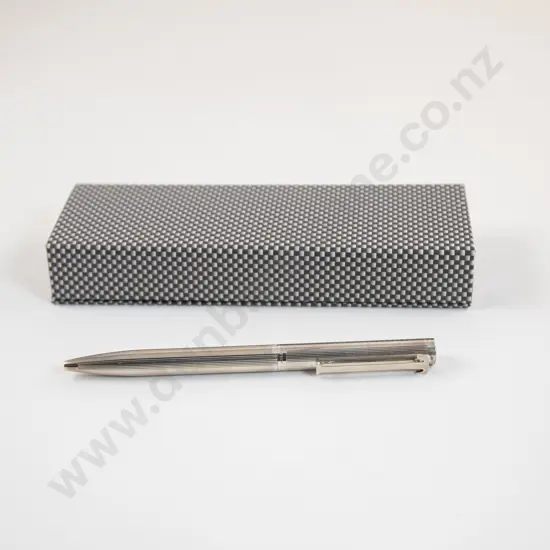 Tiffany & Co .925 Silver Ball Point Pen
