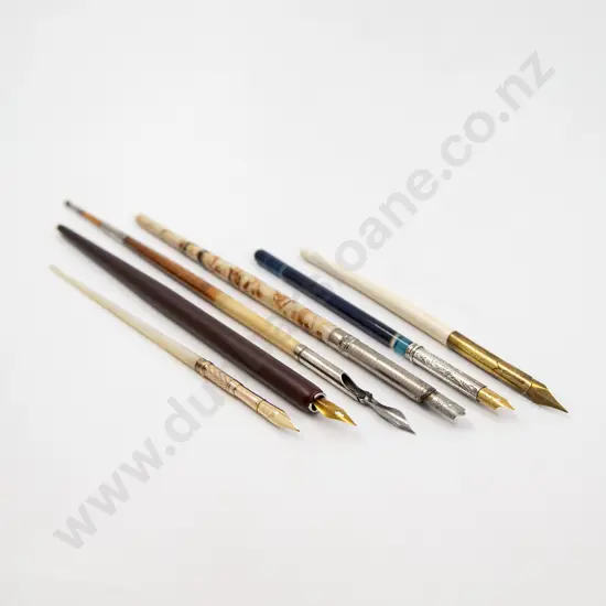 C19th Blue Striated Agate Dip Pen