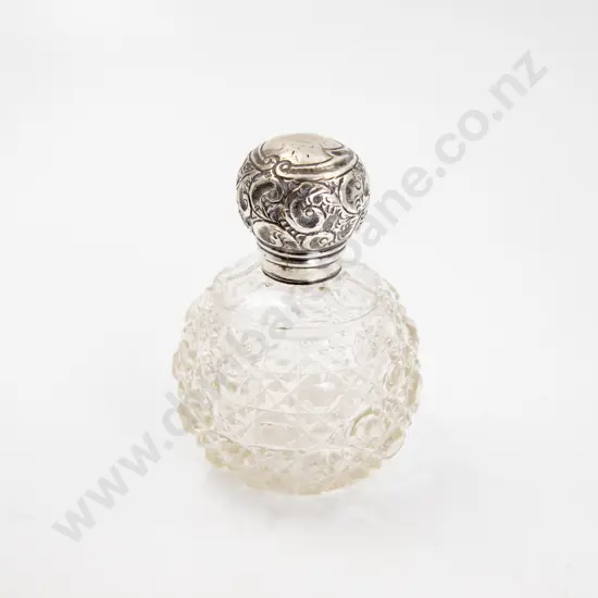 GeoV S/S Capped Faceted Glass Scent Bottle