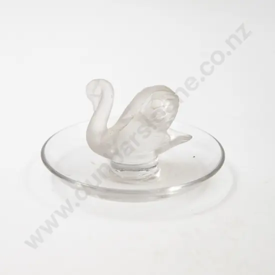 Lalique France Swan Bird Trinket Tray in Frosted Crystal