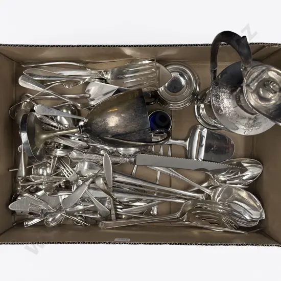 Quantity of Assorted S/P Cutlery etc