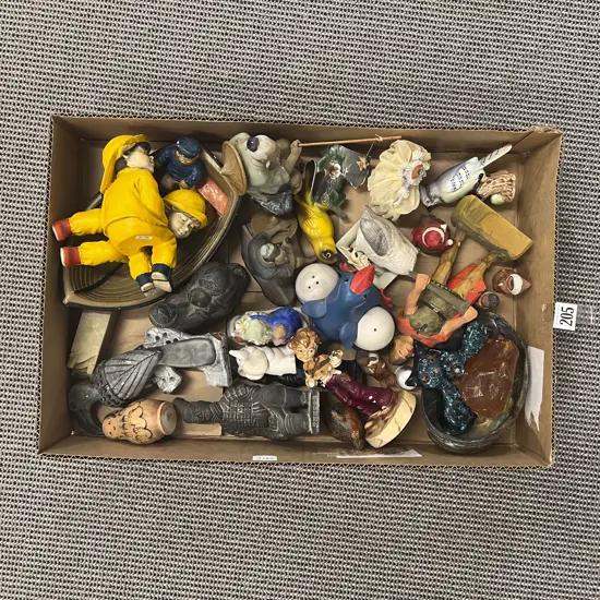 Quantity of Assorted Figures & Ornaments