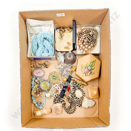 Collection of Costume Jewellery and Assorted