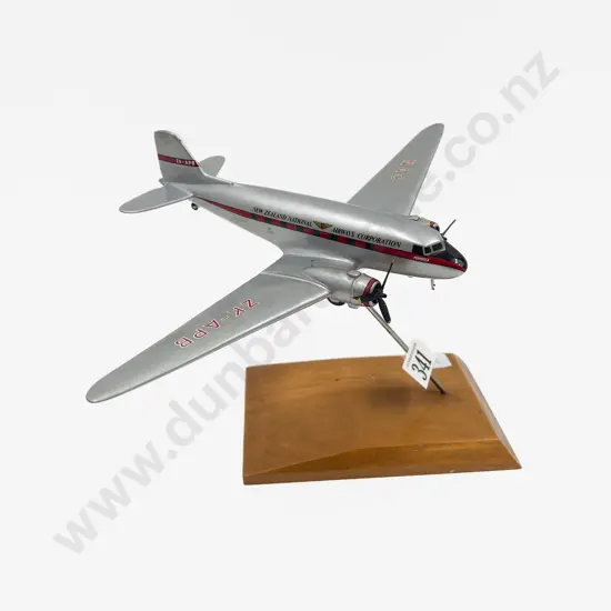 Small Model of NZ National Aeroplane