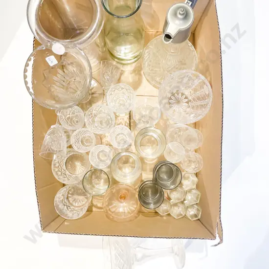 Qty of Assorted Crystal and Glassware