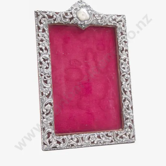 Late Vict S/S Photo Frame