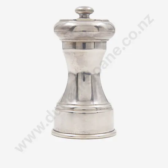 QEII S/S Pepper Mill