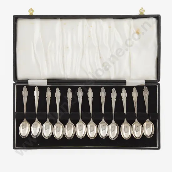 Cased Set Of 12 QEII S/S Coffee Spoons
