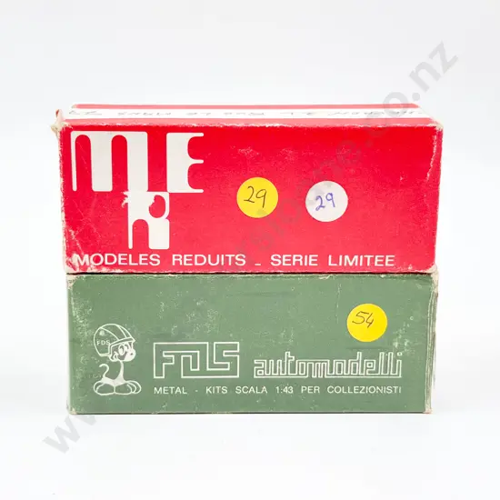 Two Diecast White Metal Kit Set Small Scale Models