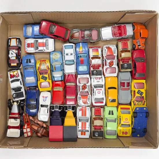 Qty Matchbox Unboxed Diecast Models mainly in good condition