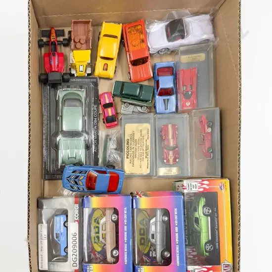 Qty Various Scale Boxed and Unboxed Diecast Models