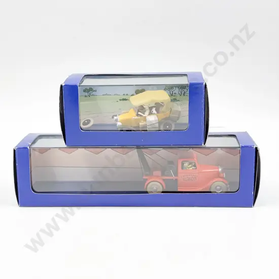 En Voiture TinTin Two Vehicle Models La ford T and La depanneuse