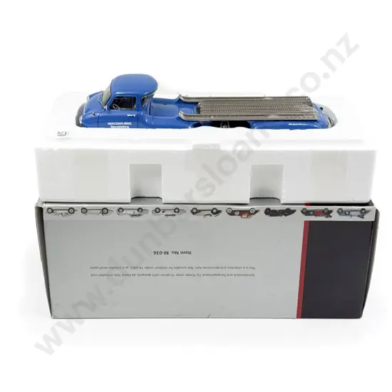Boxed CMC 1:18 Scale Mercedes - Benz 1954 Renntransporter