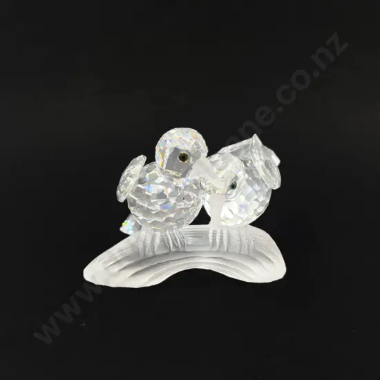 C1989 Boxed Swarovski Crystal "Amour" Turtledoves