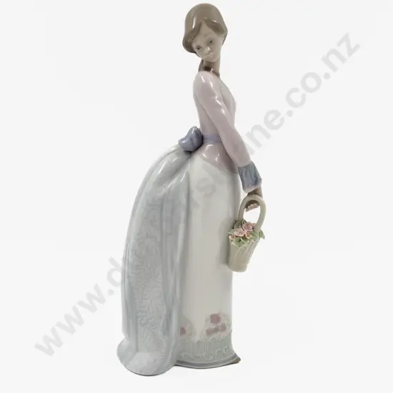 Lladro Figure of a Young Lady in Full Length Gown