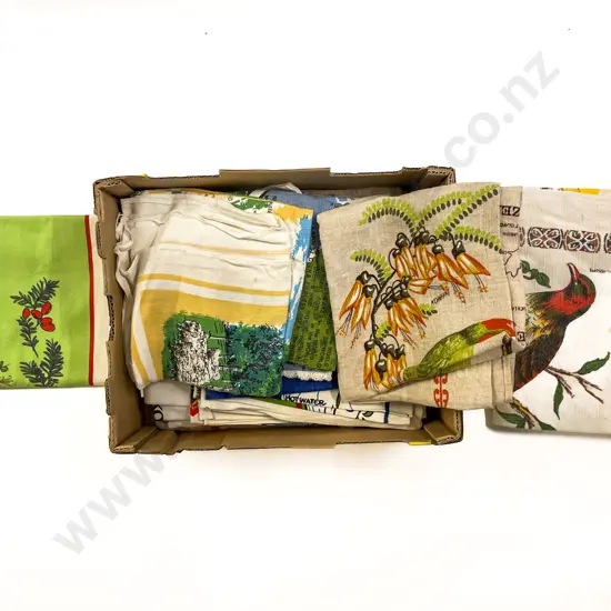 Vintage NZ Themed Tea Towels & Linens