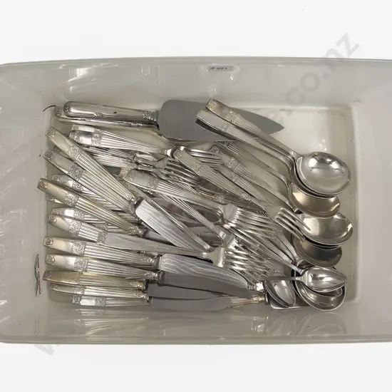 Quantity of S/P Cutlery